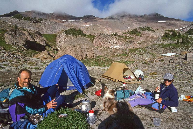 1996-09 Goat Rocks BkPk w Jeanne Steve 10.jpg